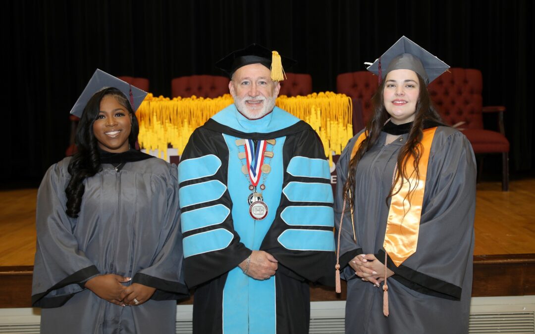 Hinds CC graduates nursing, allied health students